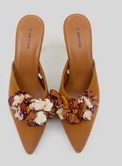 New Edition Pointed-Toe Mule – Brown Suede w/ Floral Embellishments