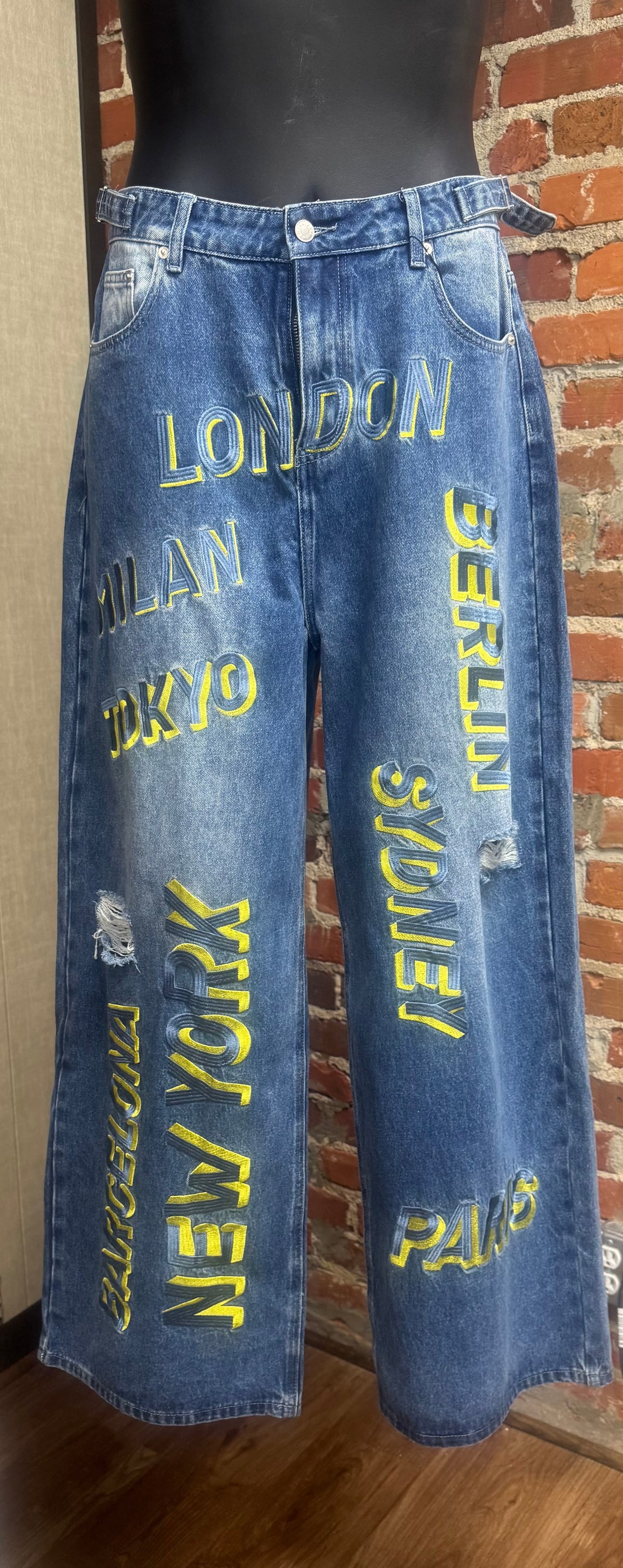 Cityscape Wide-Leg Embroidered Jeans