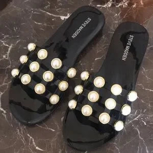 Steve Madden Pearl-Embellished Jelly Slide – Black