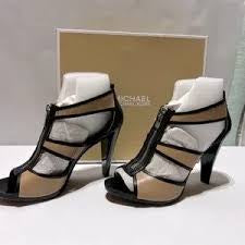 Michael Kors “Berkley” T-Strap Sandal – Black & Nude w/ Zipper Detail