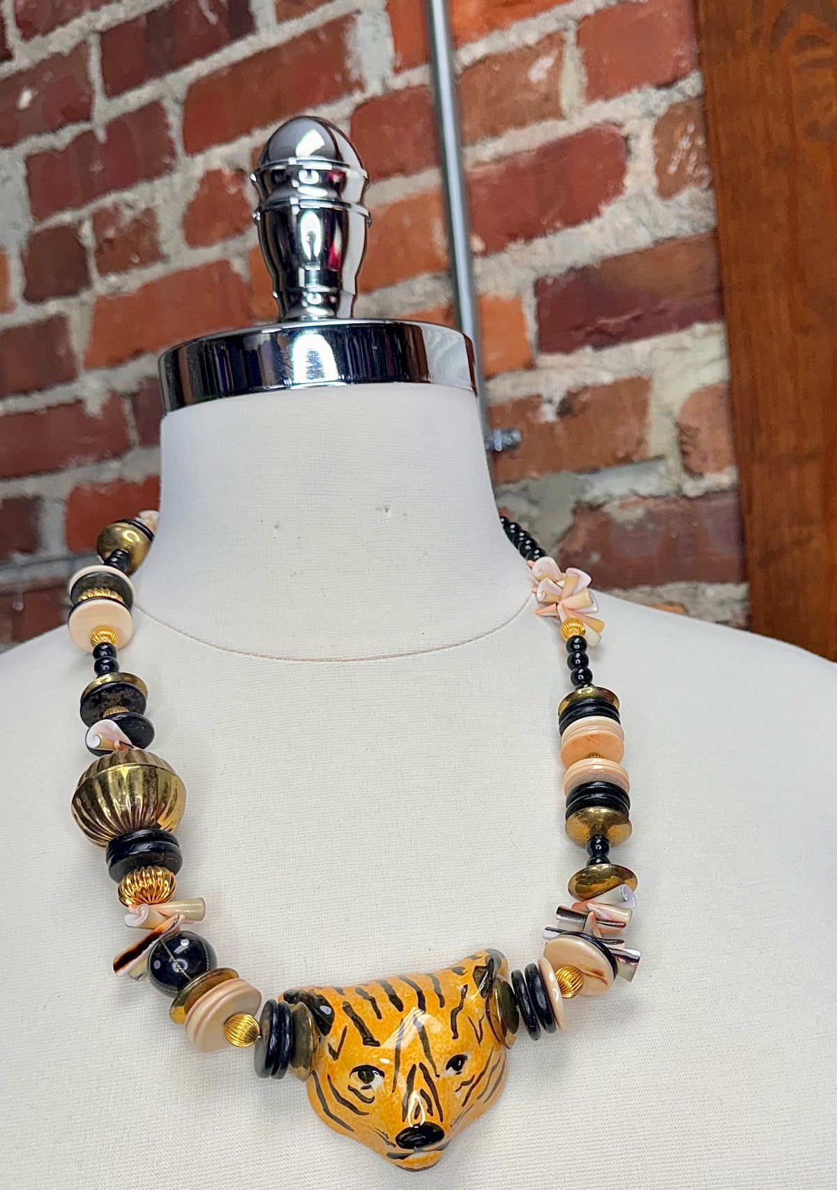 Roar in Style: Vintage Chunky Bead Tiger Necklace