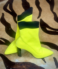 💚 Neon Statement Booties