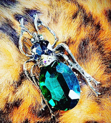 Silver plated beetle brooch with emerald stone